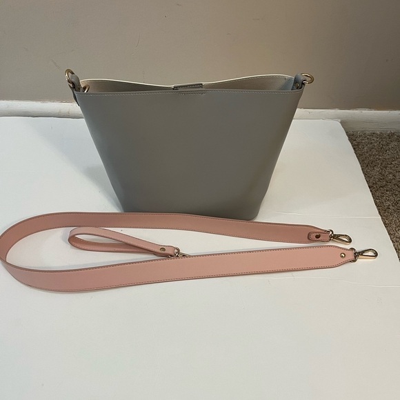 Bucket Bag White Gray & Pink Shoulder Bag by Summer & Rose Crossbody Purse - Picture 7 of 11